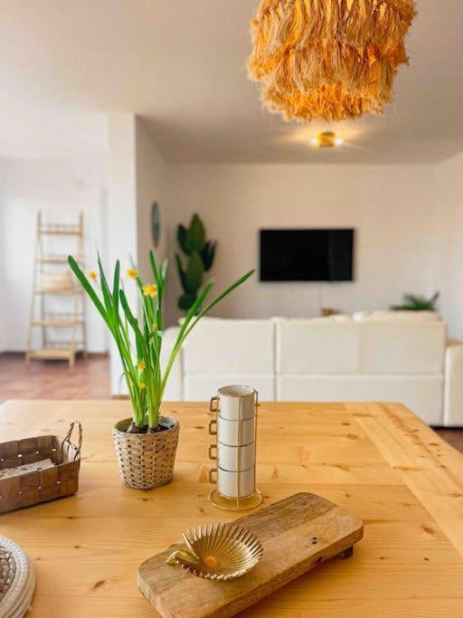 Apartamento Casa Bamboo Corralejo, Espacioso, Piscina Y Parking Luaran gambar