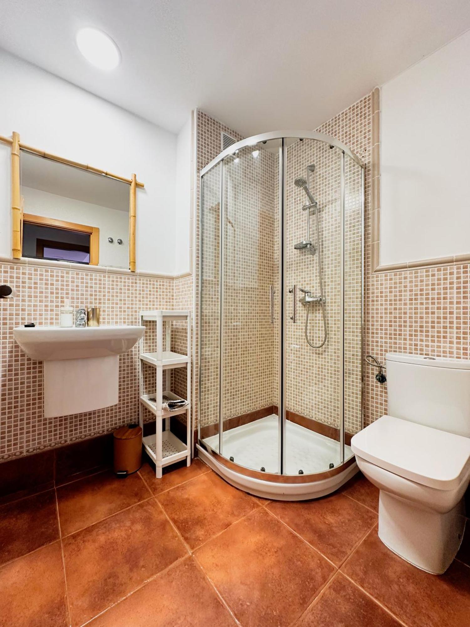 Apartamento Casa Bamboo Corralejo, Espacioso, Piscina Y Parking Luaran gambar